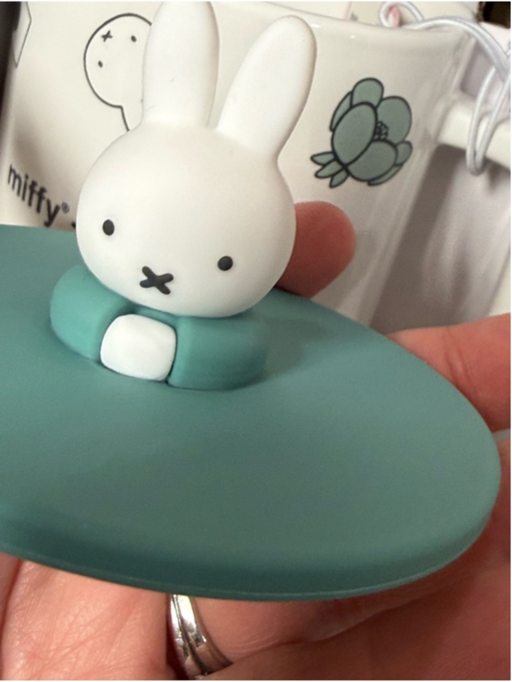 Starbucks x Miffy Limited Edition Ceramic Mug With 3D Miffy Lid 2026 Collection - Picture 10 of 15